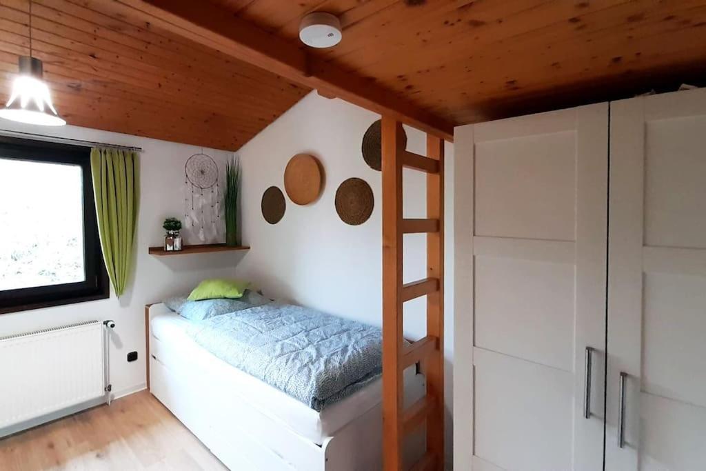 Ferienhaus Lena Im Sauerland Direkt Am Hennesee Meschede Ngoại thất bức ảnh